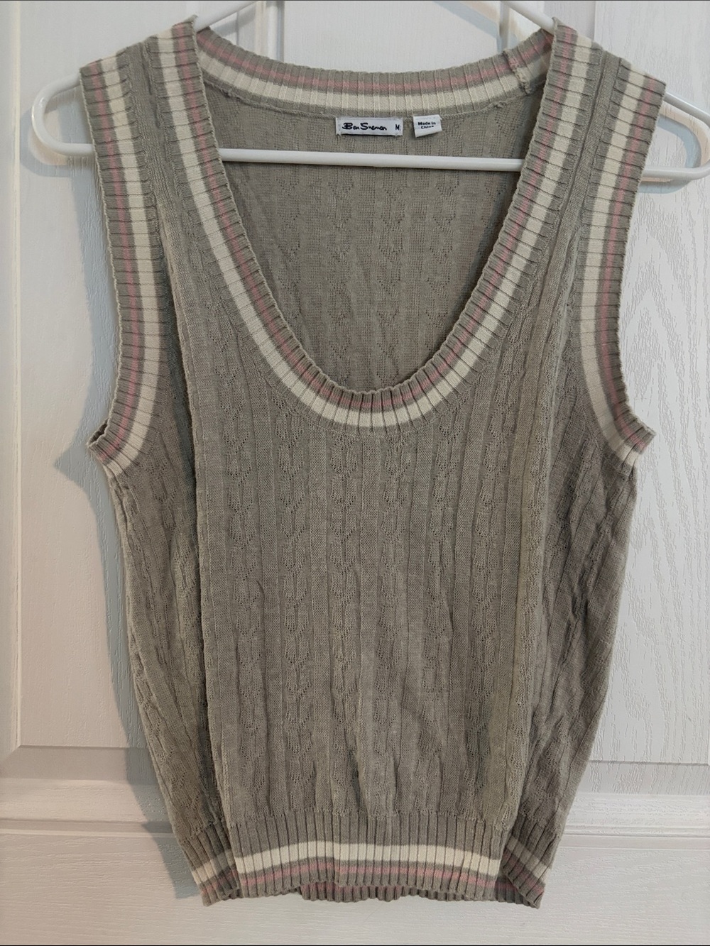 Ben Sherman Taupe Cable-Knit Tank with Cream and Pink Trim
